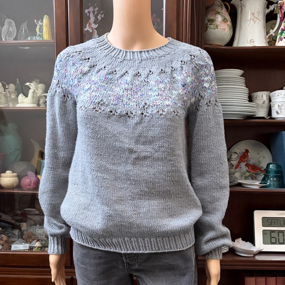 Elegant Gray Sweater with Multicolor Accents